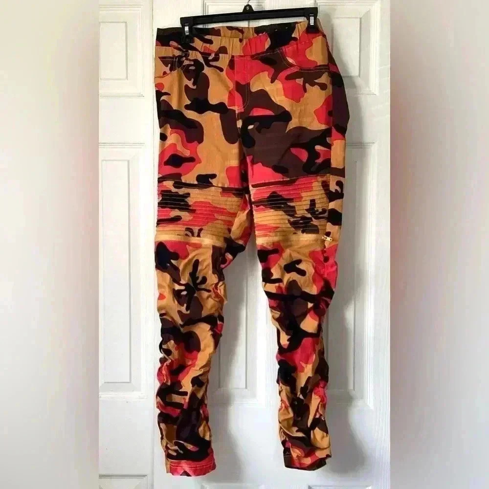 Like an Angel Burgundy Camo Print Stretch Skinny Leg Pants 2X